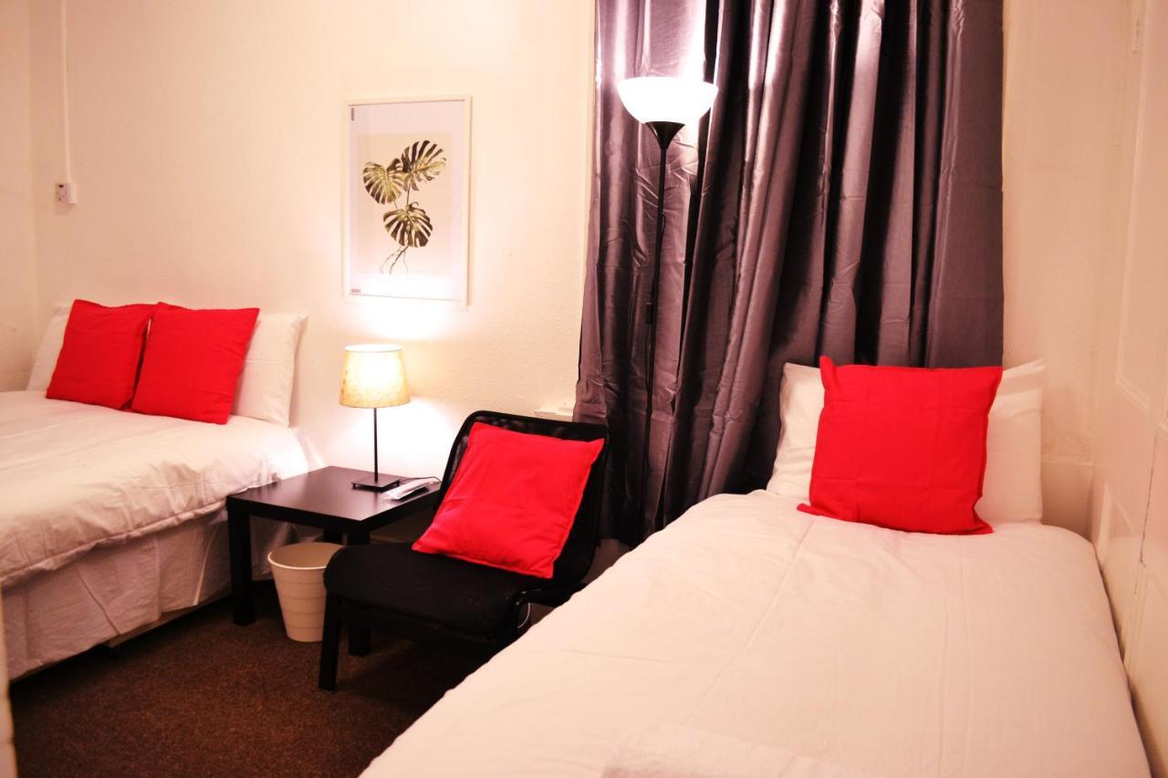 The Lion Head Hotel London Exterior photo