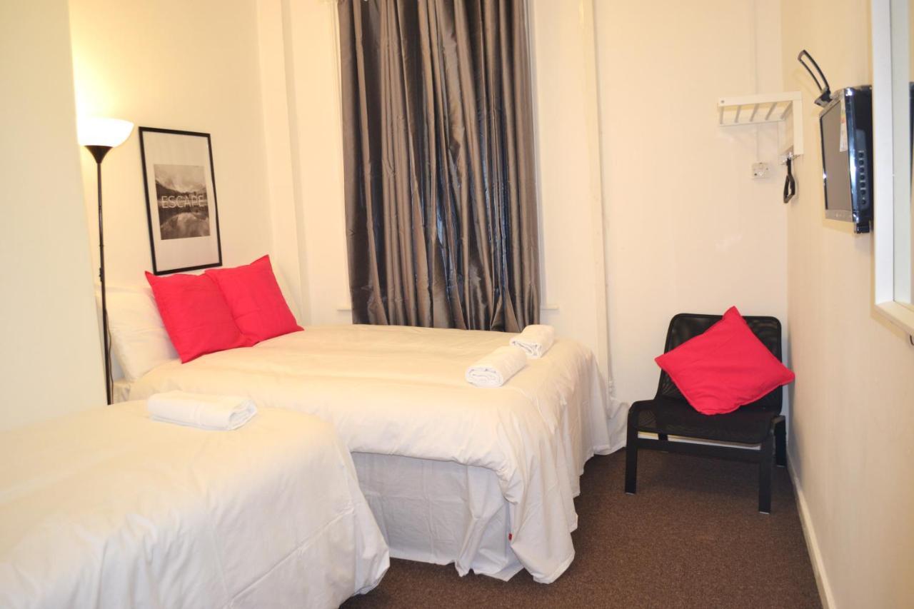 The Lion Head Hotel London Exterior photo